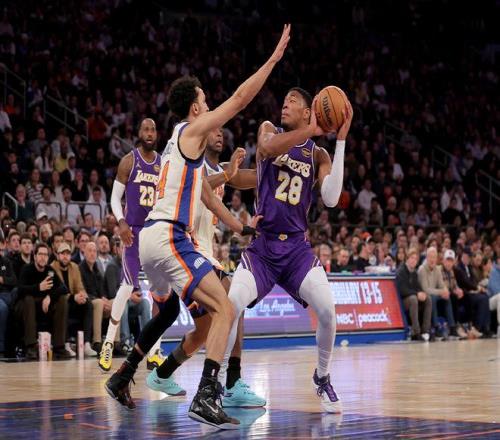 火花碰撞,费和姆伯莫,领跑,拼搏在线彩神通,彩票平台,数据分析,彩票预测,在线投注