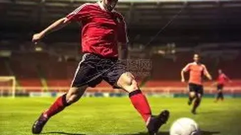 莱万逆势救主，跻身梅罗之列，巴萨破解困境夺冠，西甲格局剧变。